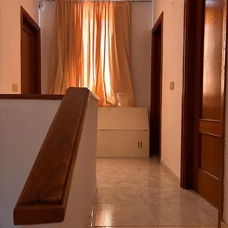 Reola Holiday home